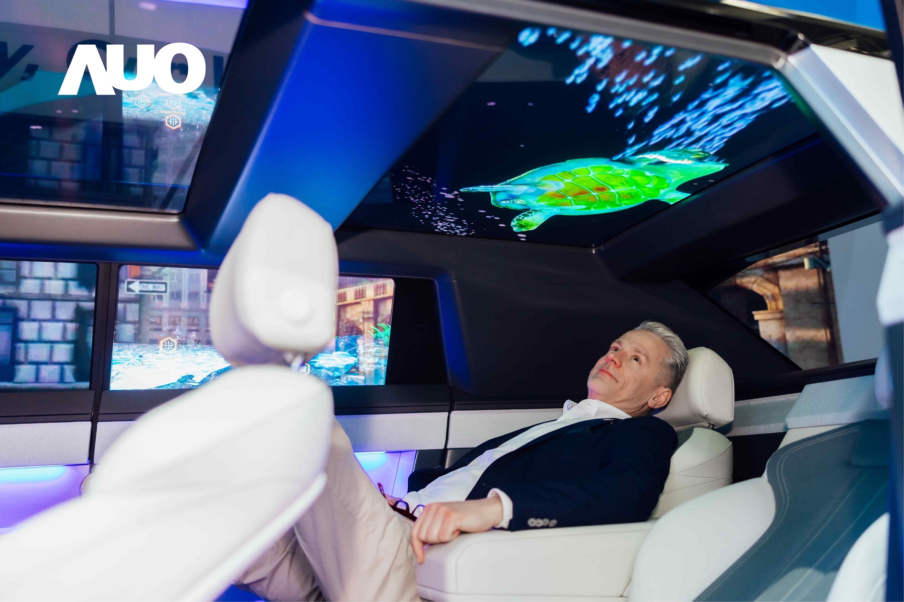 DB彩票
Smart Cockpit 2025集Micro LED透明、大型化、可挠优势之大成，携手BHTC打造未来视界的车用Display HMI解决方案